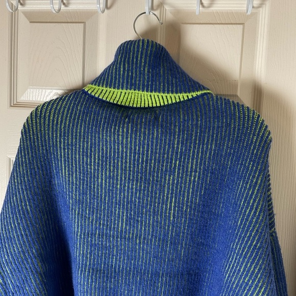 Blanknyc] Womens Cropped Turtleneck Sweater Pullover Size medium - Picture 8 of 12